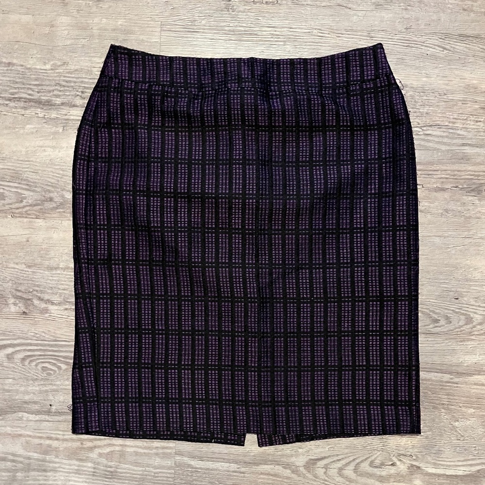 Ann Taylor Purple and Black Pencil Skirt size 8